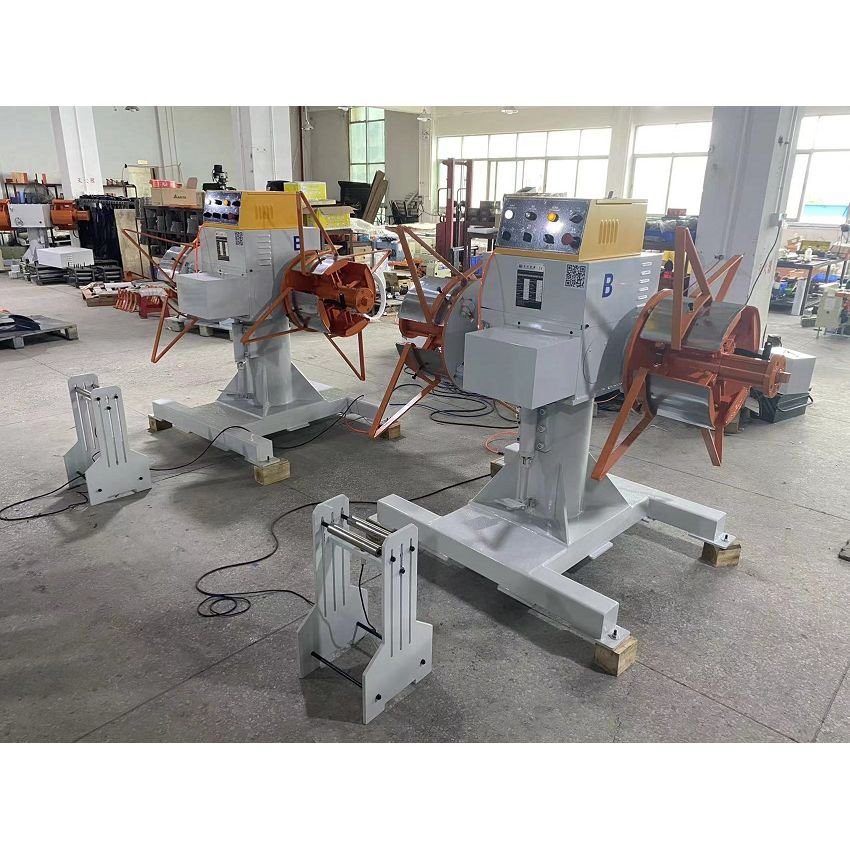 Decoiler with Loading Coil Car